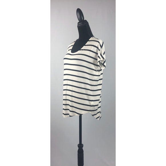 Women’s Striped A-Line Top - Picture 3 of 6